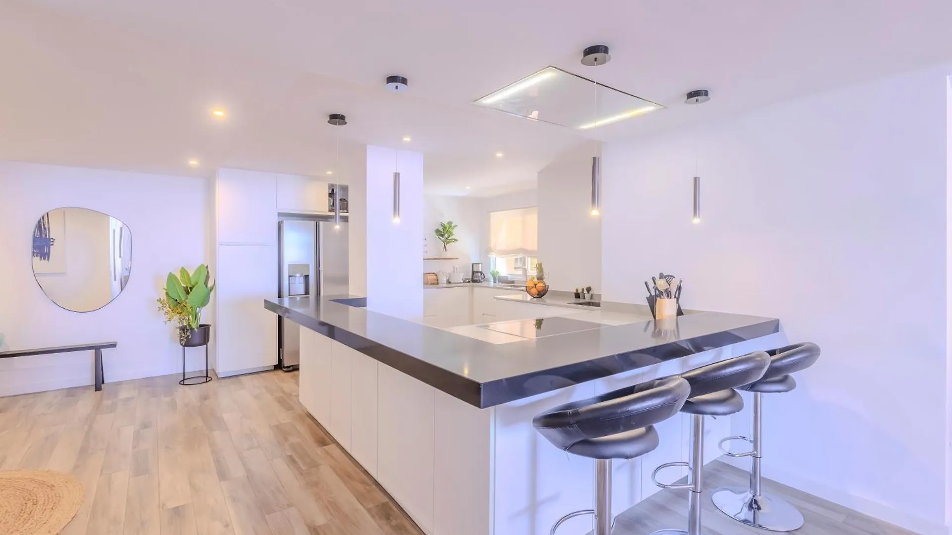 2 Bedroom Amazing Views Golf And Pool マルベーリャ スペイン